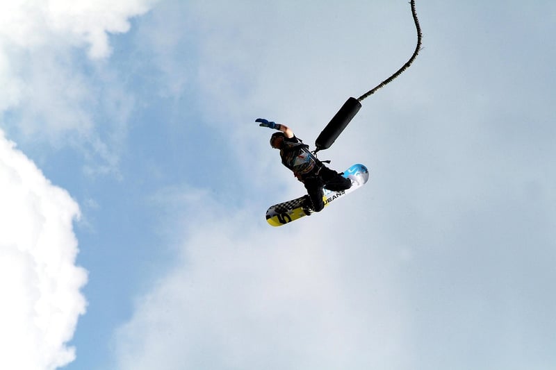 bungee jumping